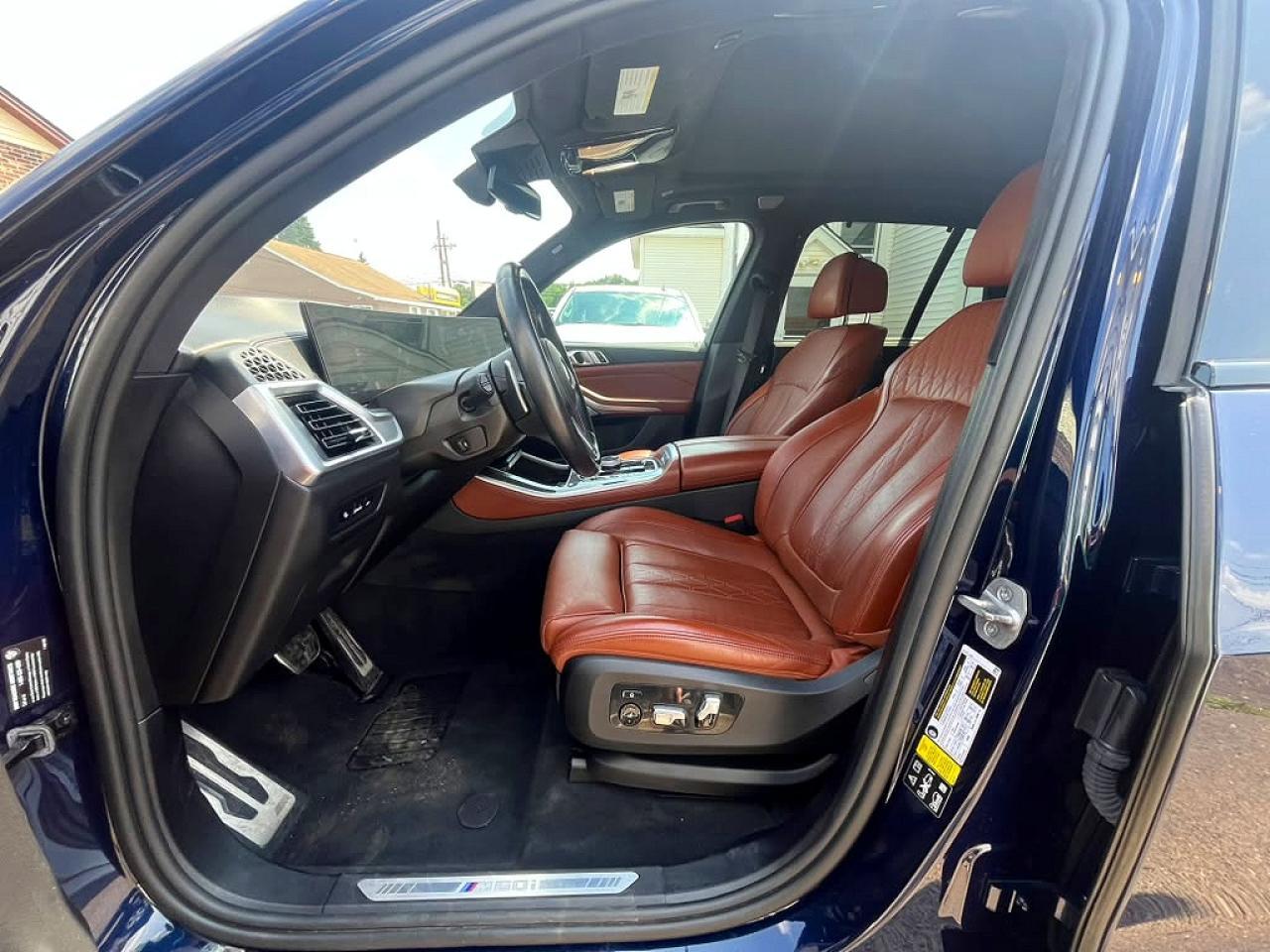 2024 BMW X5 M60I - zdjęcie 8