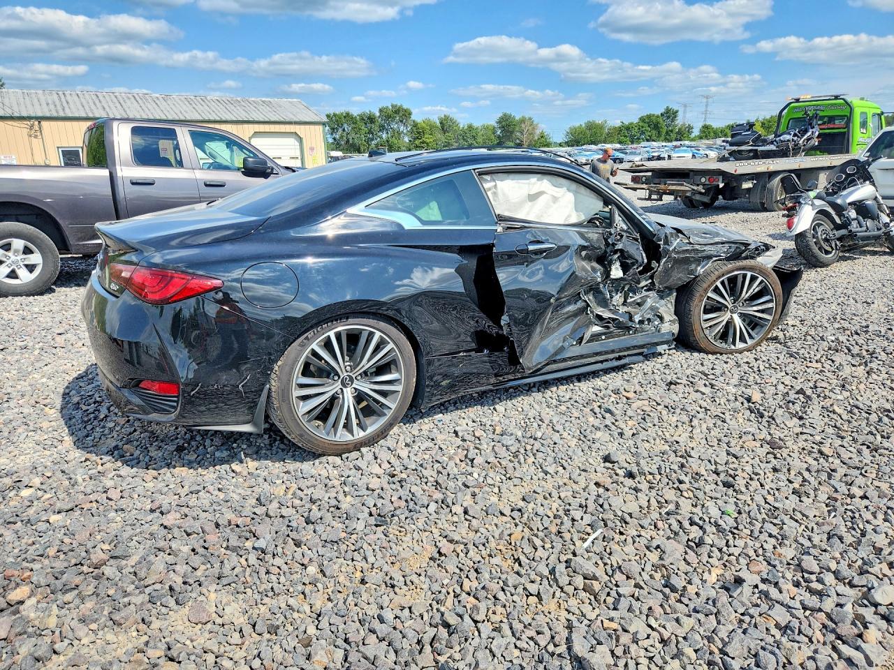 2020 Infiniti Q60 3.0T Luxe - zdjęcie 3