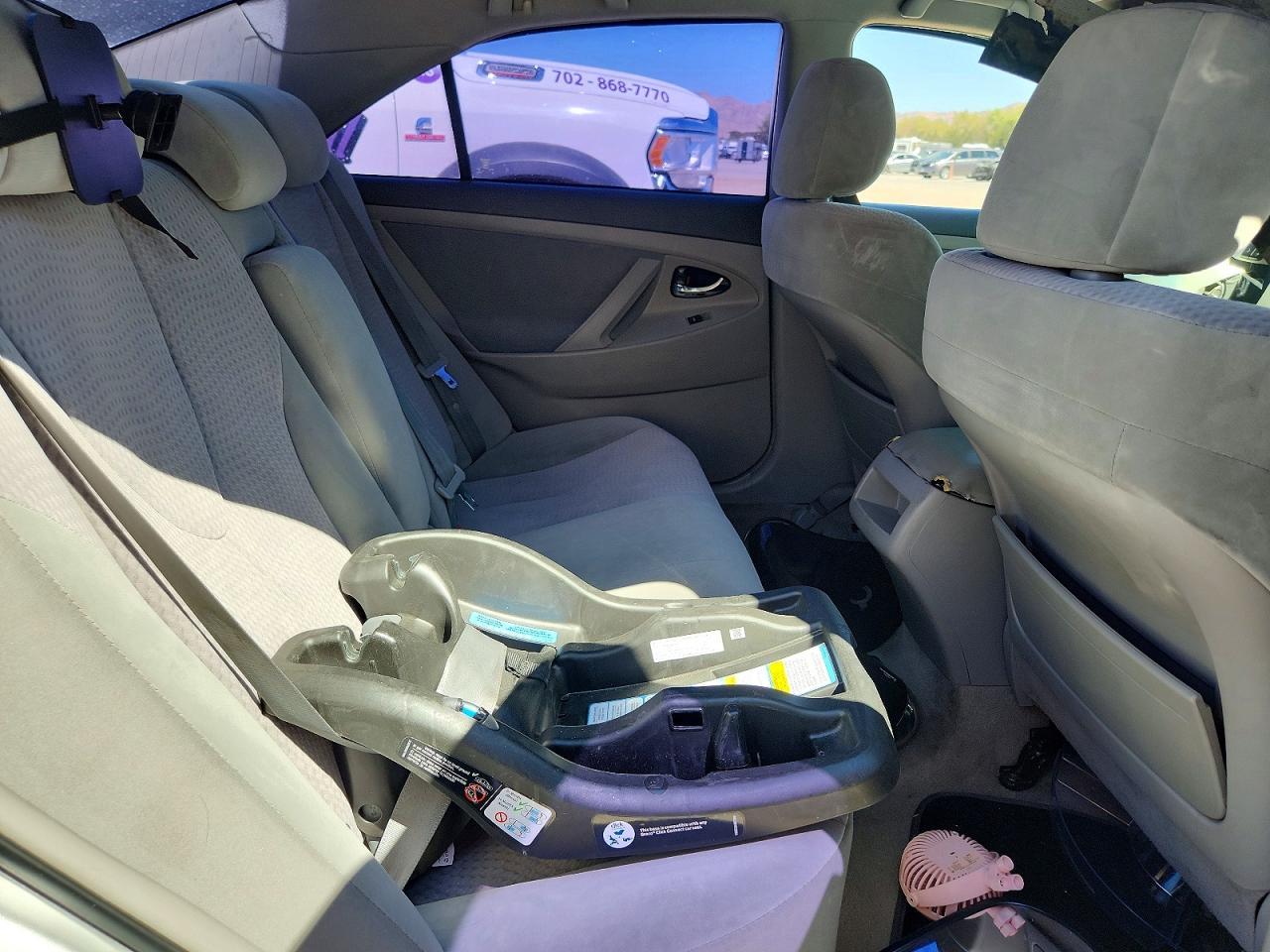 2013 Toyota Camry - zdjęcie 11