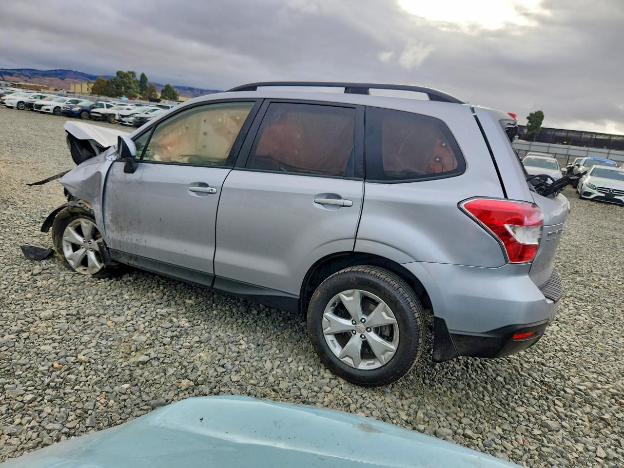 2016 Subaru Forester 2.5I Premium - zdjęcie 2