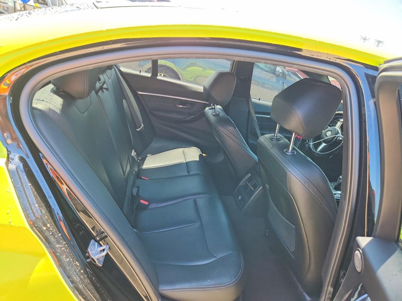 2017 BMW Seria 3 340i - zdjęcie 10