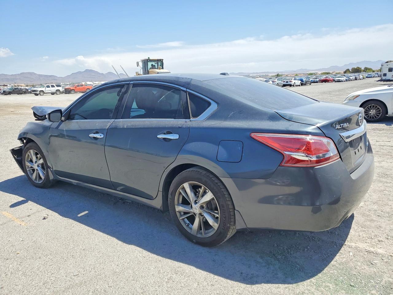 2013 Nissan Altima 2.5 - zdjęcie 2