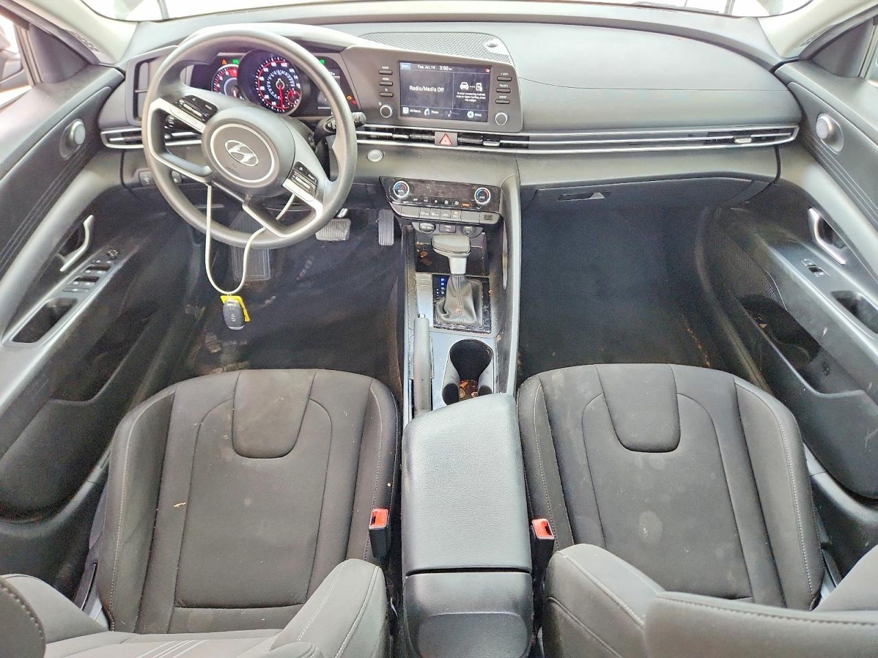 2023 Hyundai Elantra Sel - zdjęcie 8