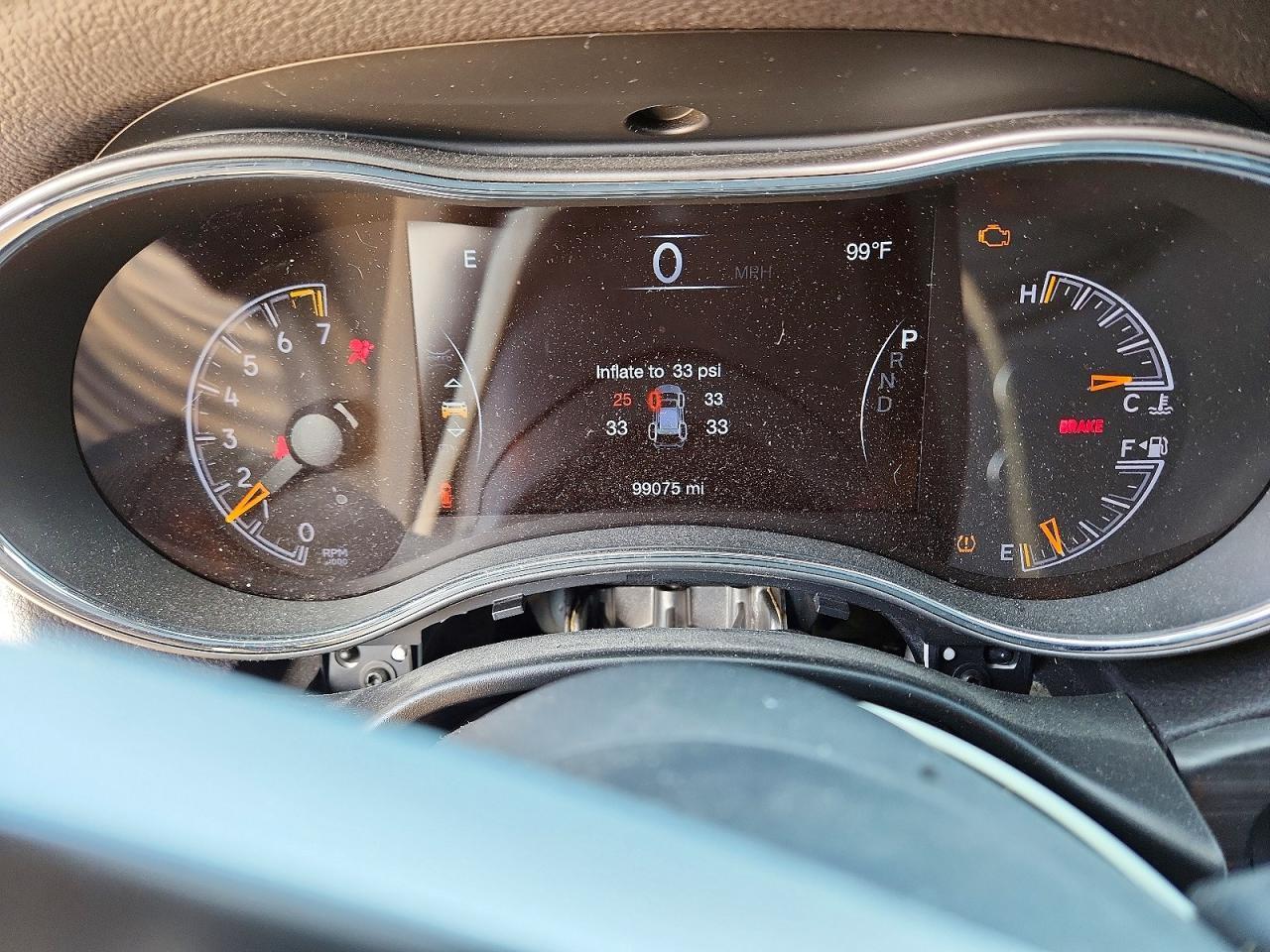 2019 Jeep Grand Cherokee Laredo - zdjęcie 9