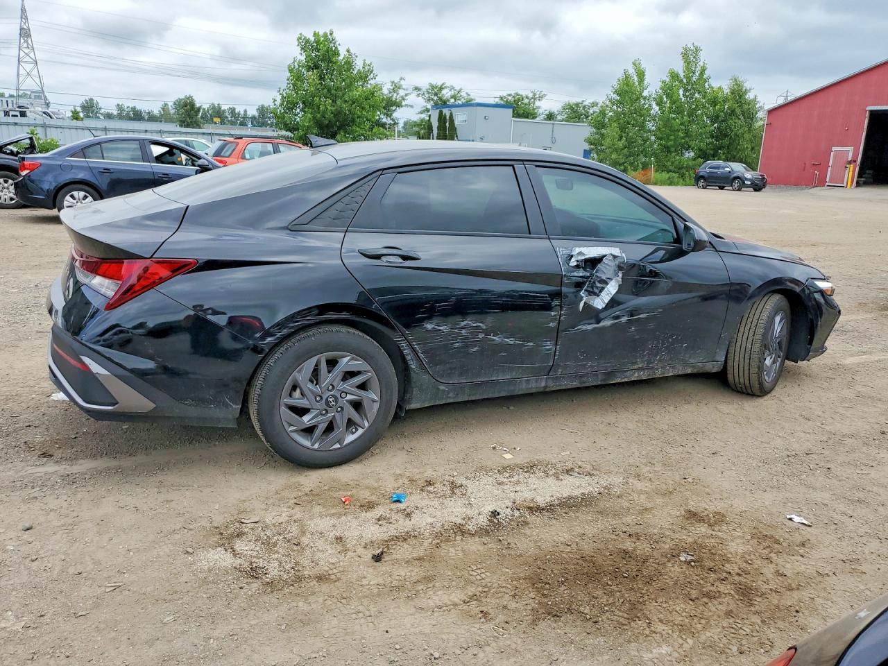 2025 Hyundai Elantra Sel Sport - zdjęcie 3