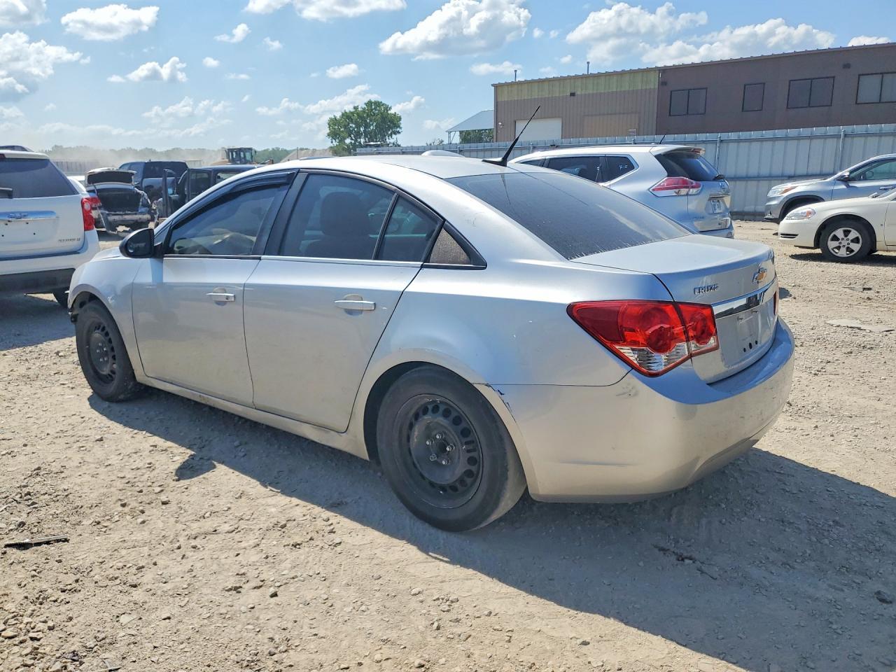 2014 Chevrolet Cruze Ls - zdjęcie 3