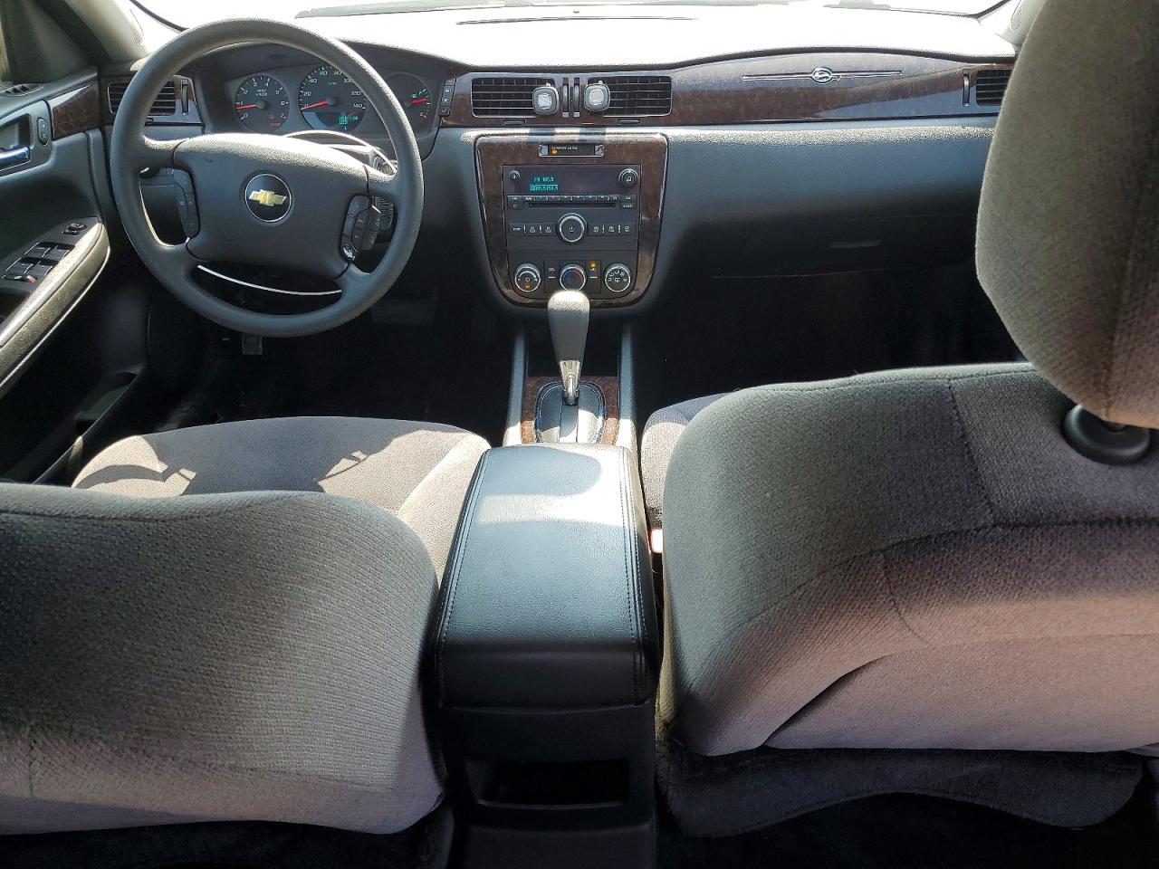 2015 Chevrolet Impala Limited Ls - zdjęcie 8