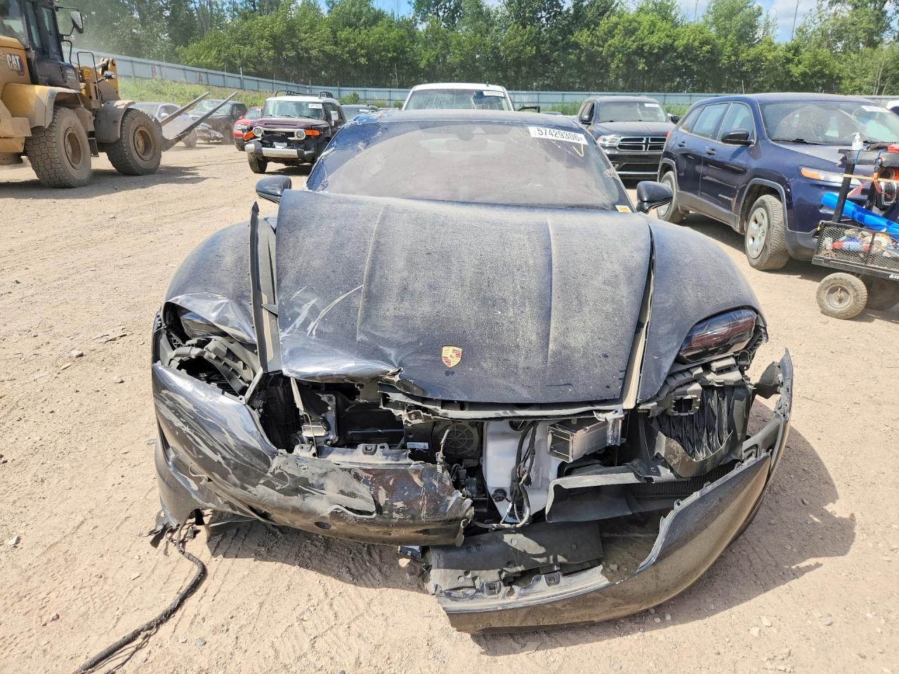 2021 Porsche Taycan - zdjęcie 5