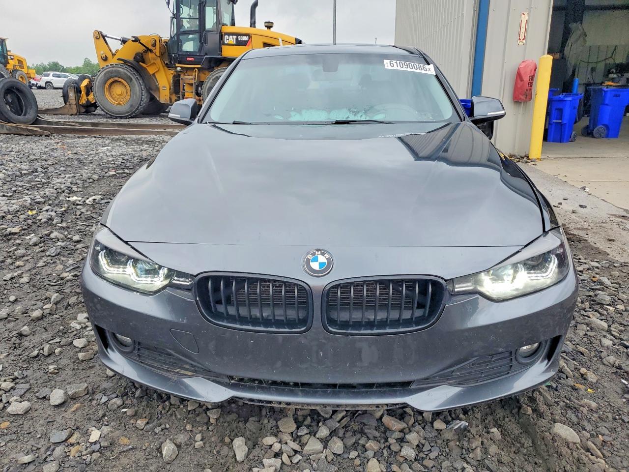 2015 BMW 320 I xDrive - zdjęcie 5