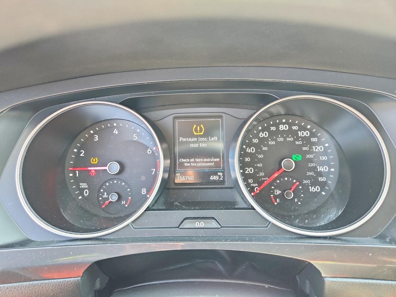 2018 Volkswagen Tiguan S - zdjęcie 9