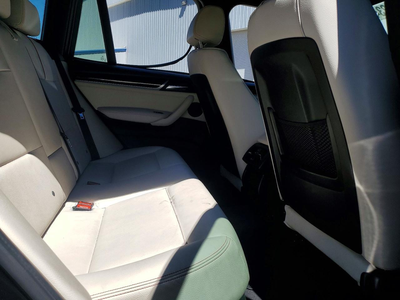 2016 BMW X3 xDrive35I - zdjęcie 11