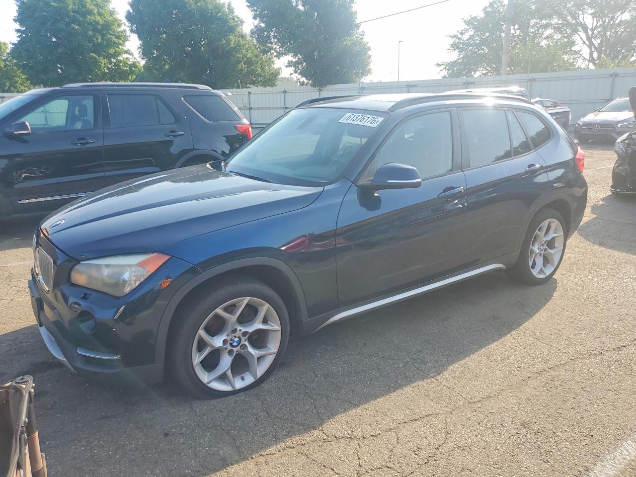 2013 BMW X1 xDrive28I - zdjęcie główne