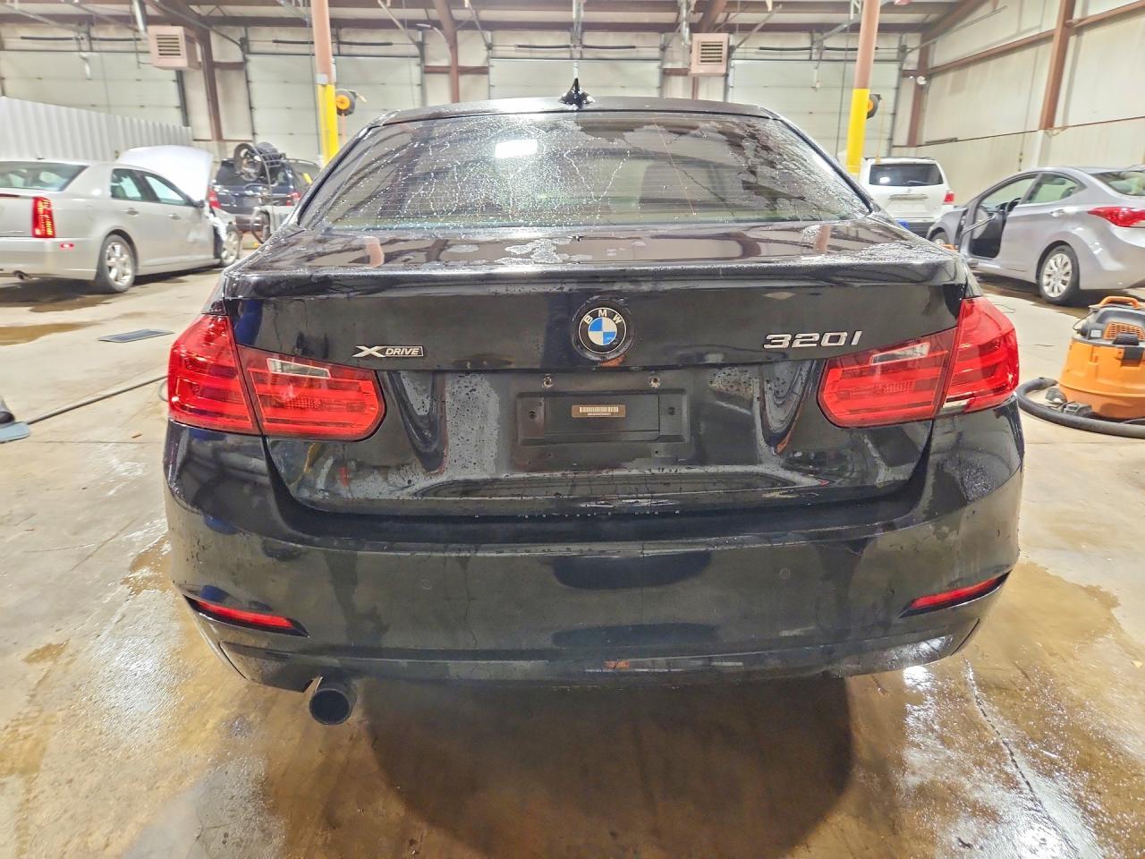 2015 BMW 320 I xDrive - zdjęcie 6