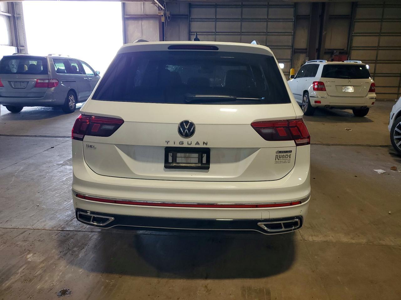 2023 Volkswagen Tiguan Sel R-Line Black - zdjęcie 6