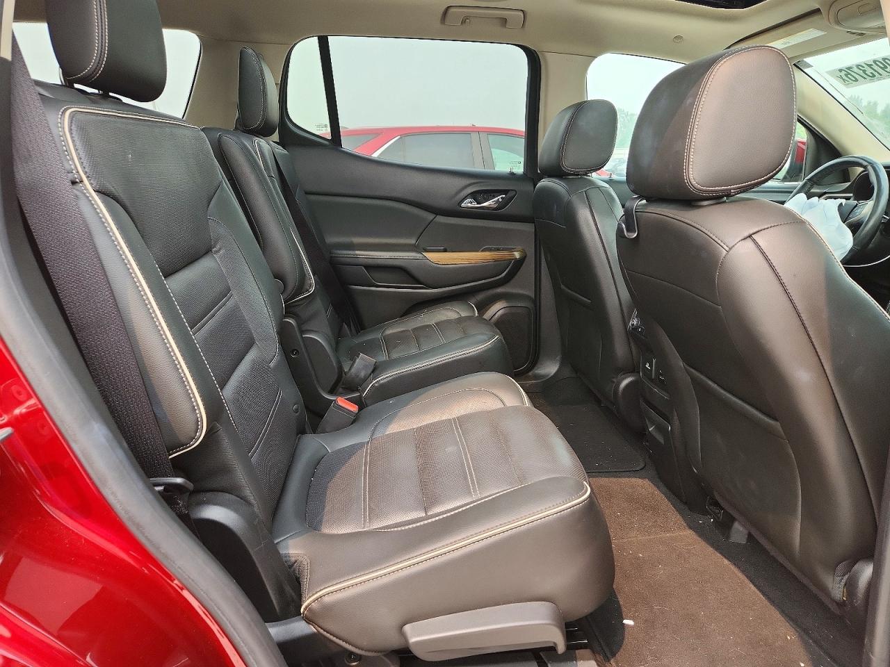 2017 GMC Acadia Denali - zdjęcie 11