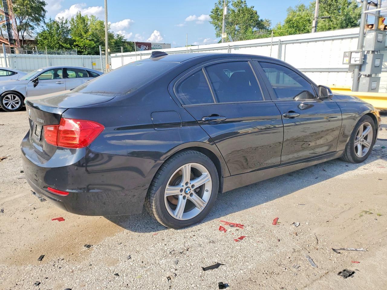 BMW Seria 3 - zdjęcie 3