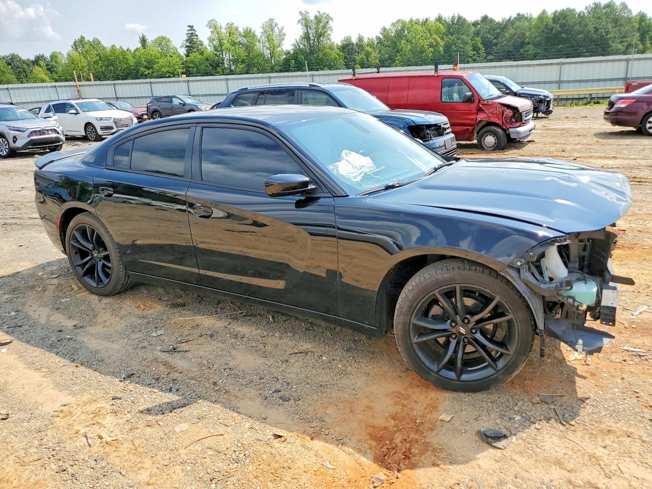 2017 Dodge Charger Se - zdjęcie 4
