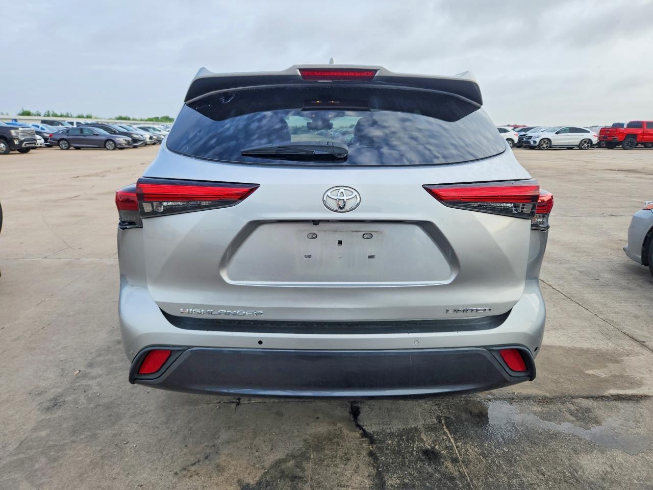 2021 Toyota Highlander Limited - zdjęcie 6