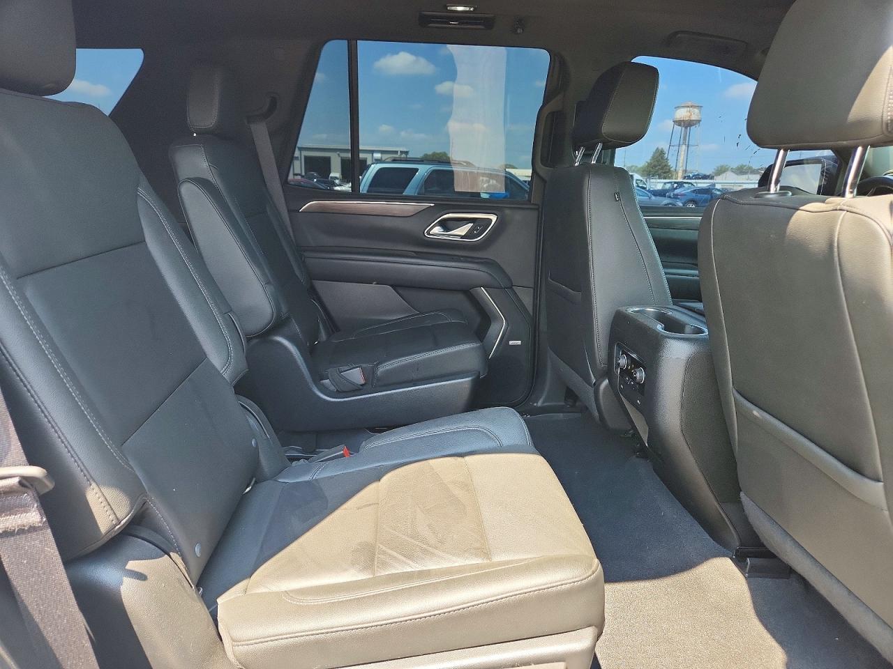 2022 Chevrolet Tahoe K1500 Lt - zdjęcie 11