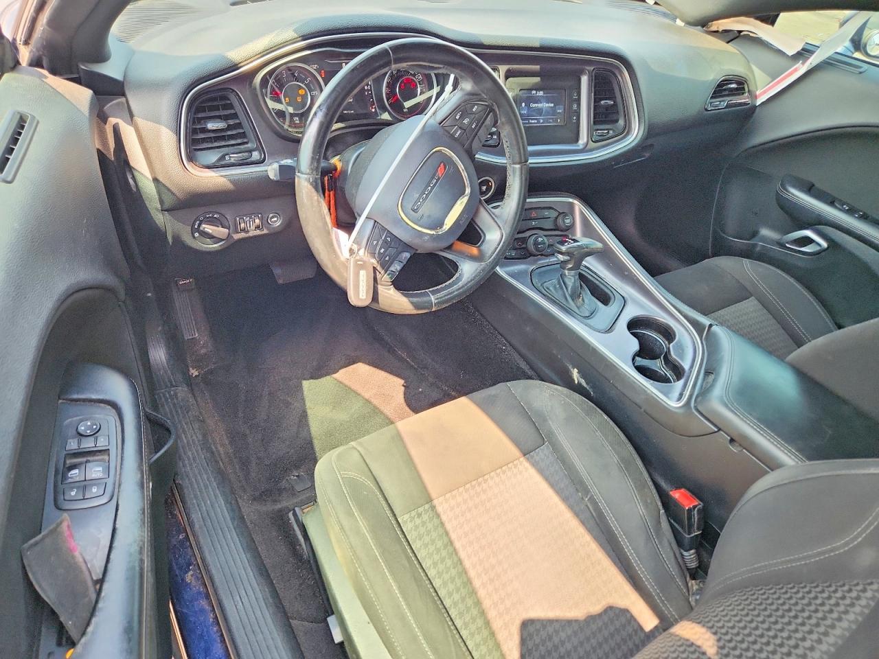 2015 Dodge Challenger Sxt - zdjęcie 8