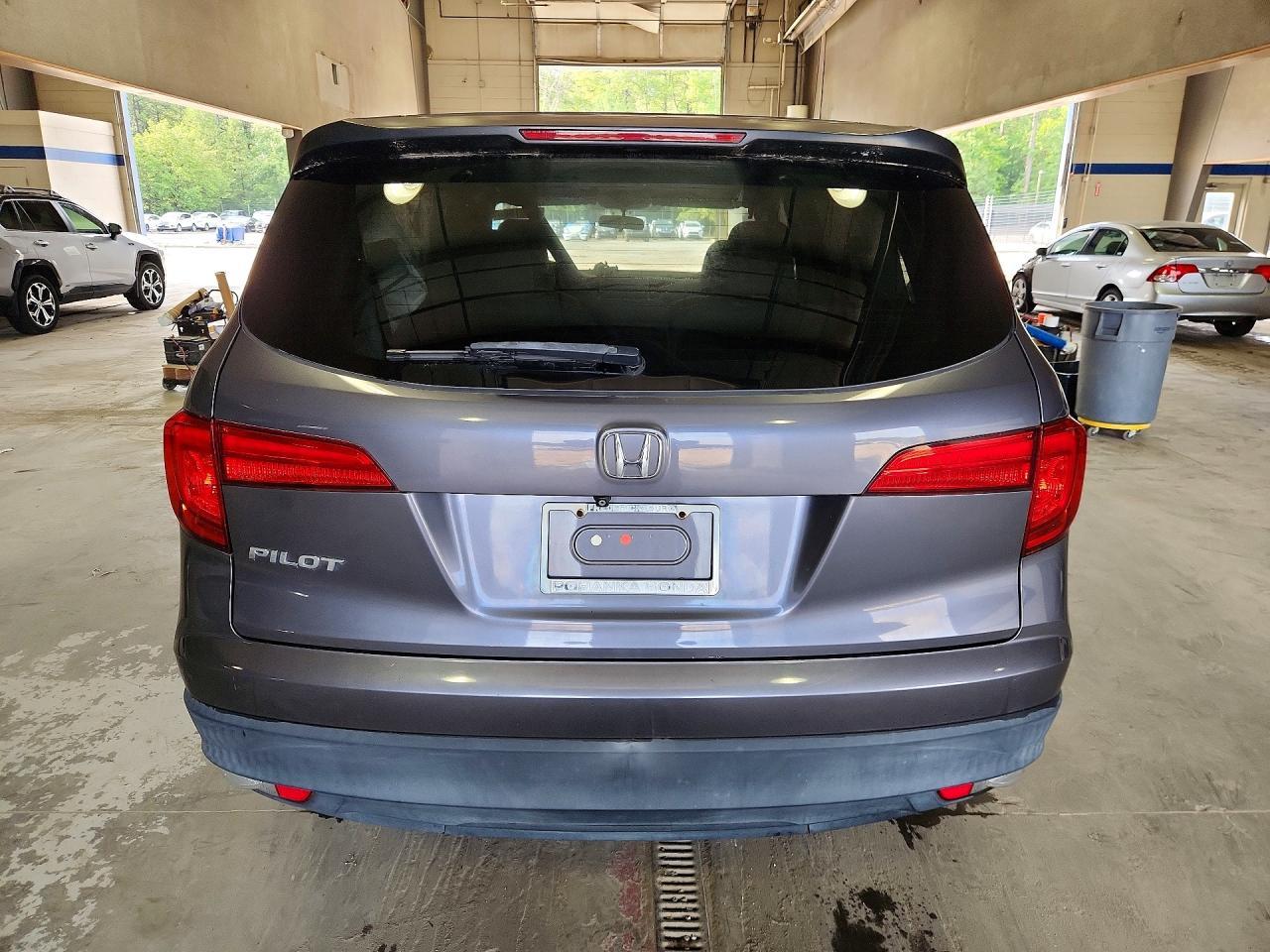 2017 Honda Pilot Lx - zdjęcie 6