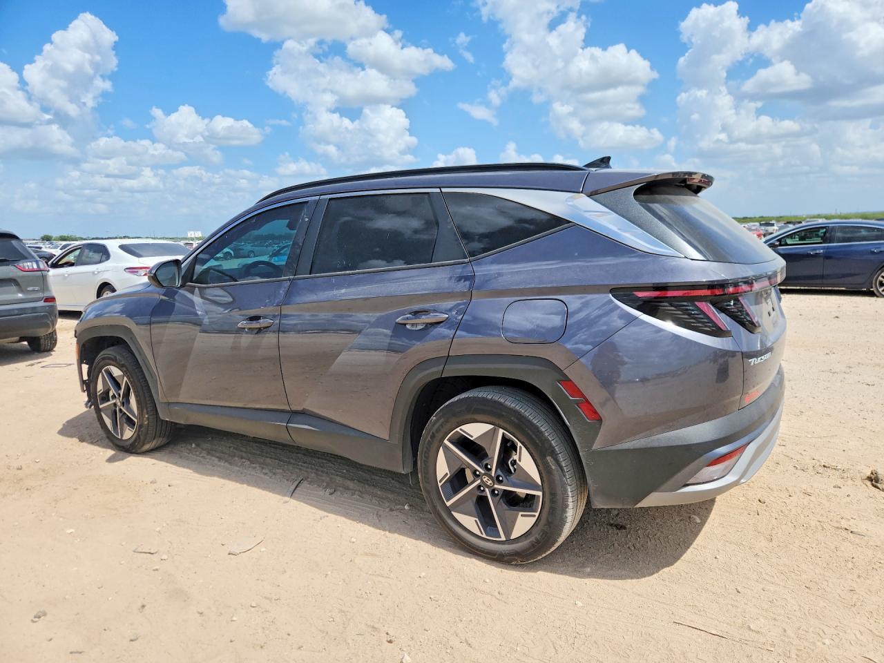 2025 Hyundai Tucson Sel Convenience - zdjęcie 2