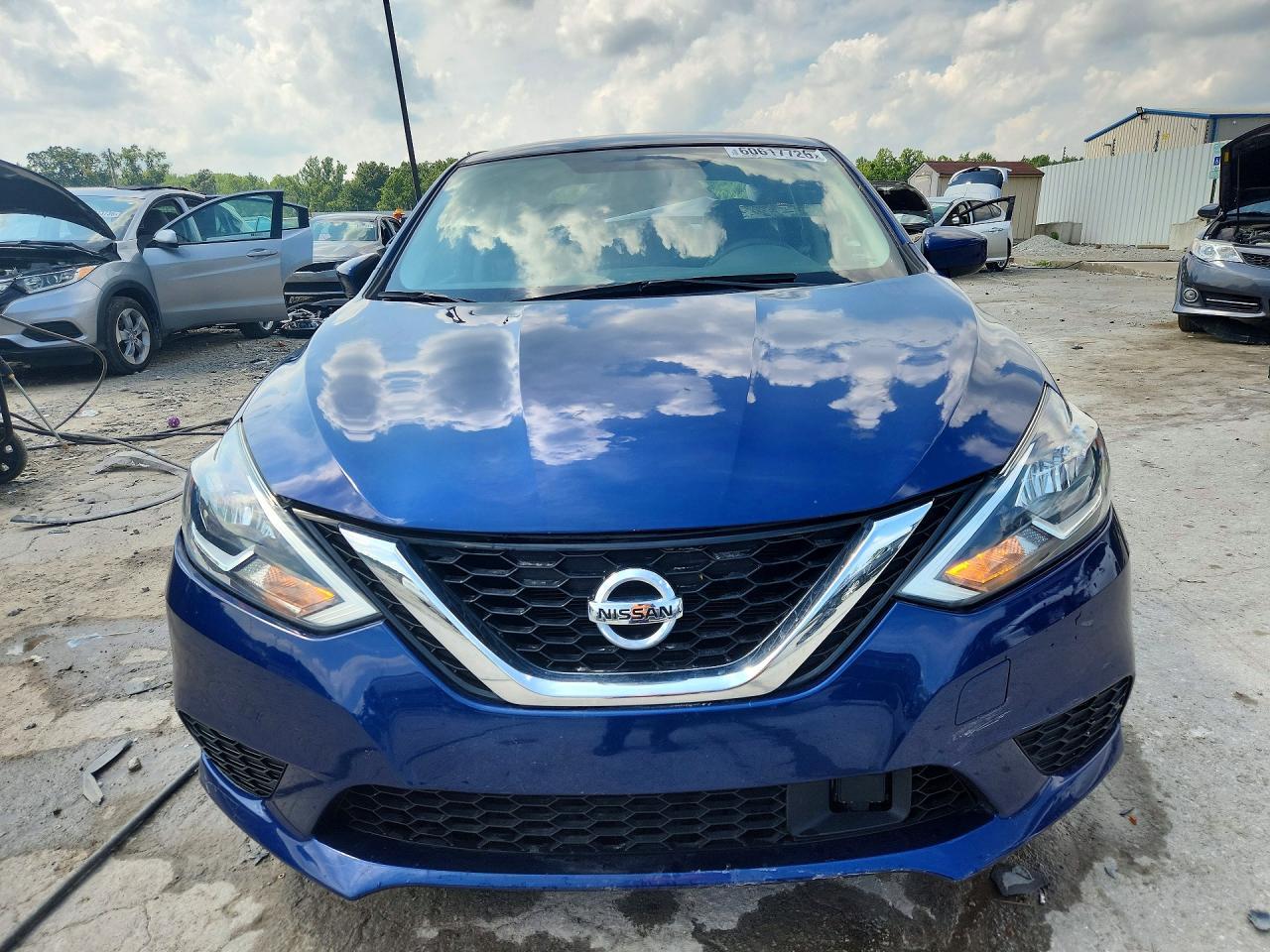 2019 Nissan Sentra S - zdjęcie 5
