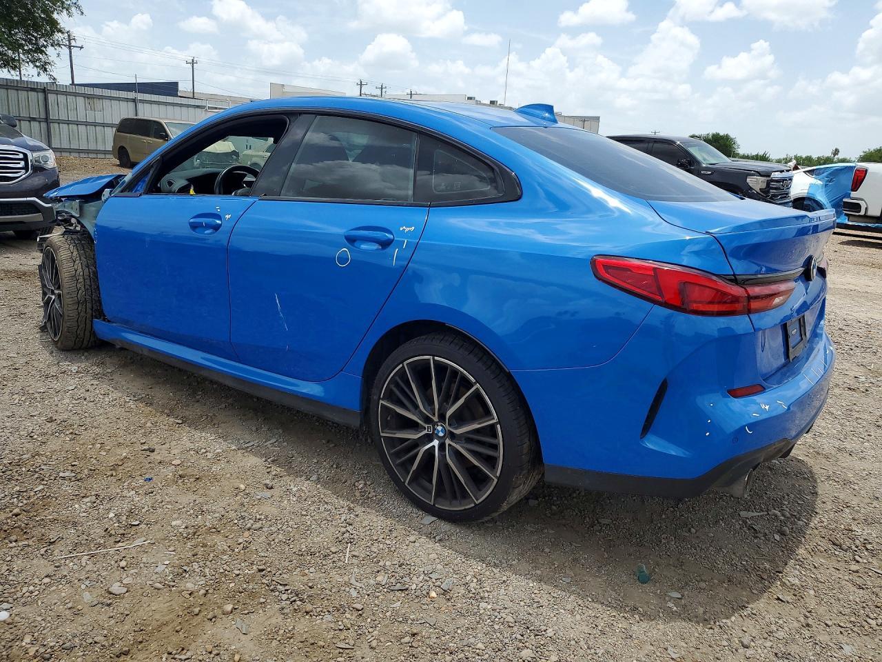 2022 BMW 228I - zdjęcie 2