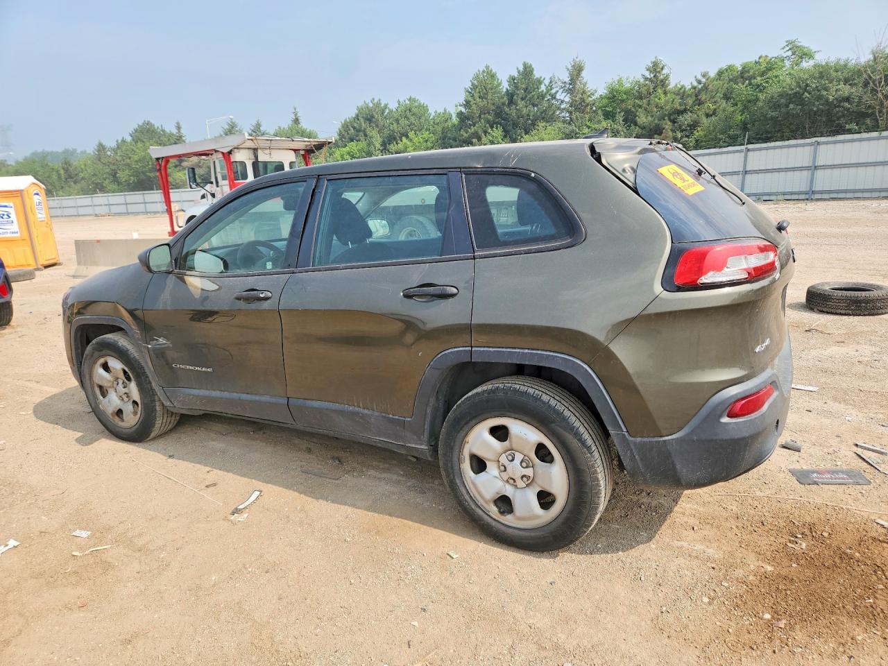 2014 Jeep Cherokee Sport - zdjęcie 2