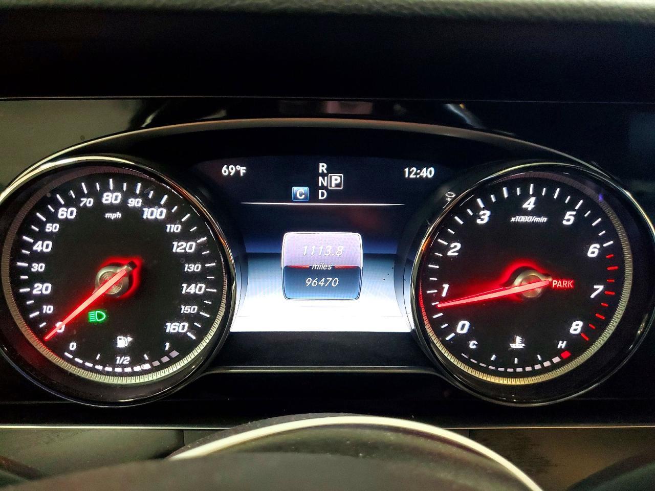 2017 Mercedes-Benz E 300 4Matic - zdjęcie 9