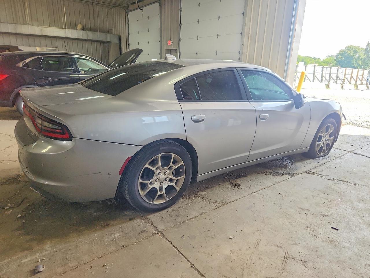 2016 Dodge Charger Sxt - zdjęcie 3