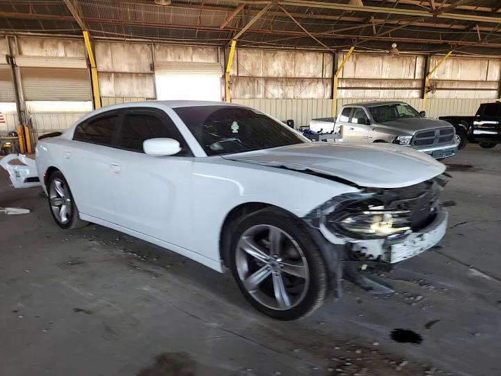 2017 Dodge Charger Sxt - zdjęcie 14