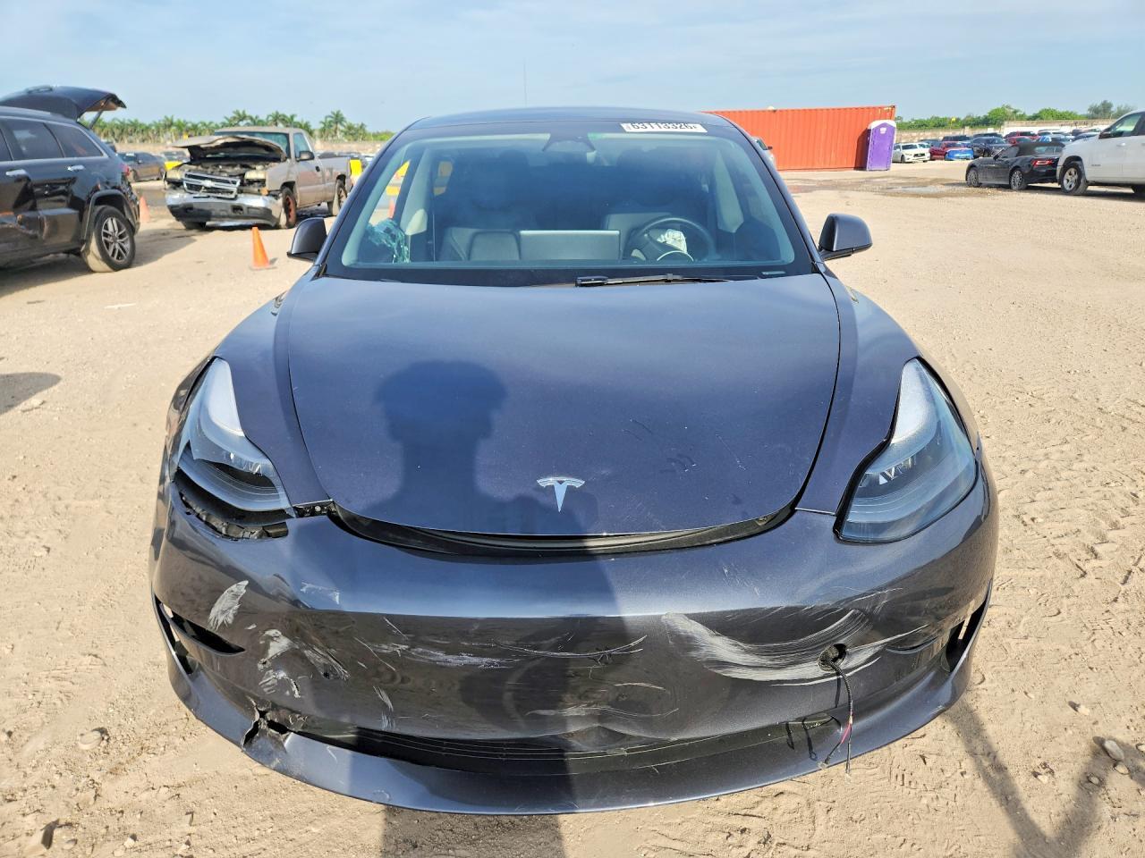 2023 Tesla Model 3 - zdjęcie 5