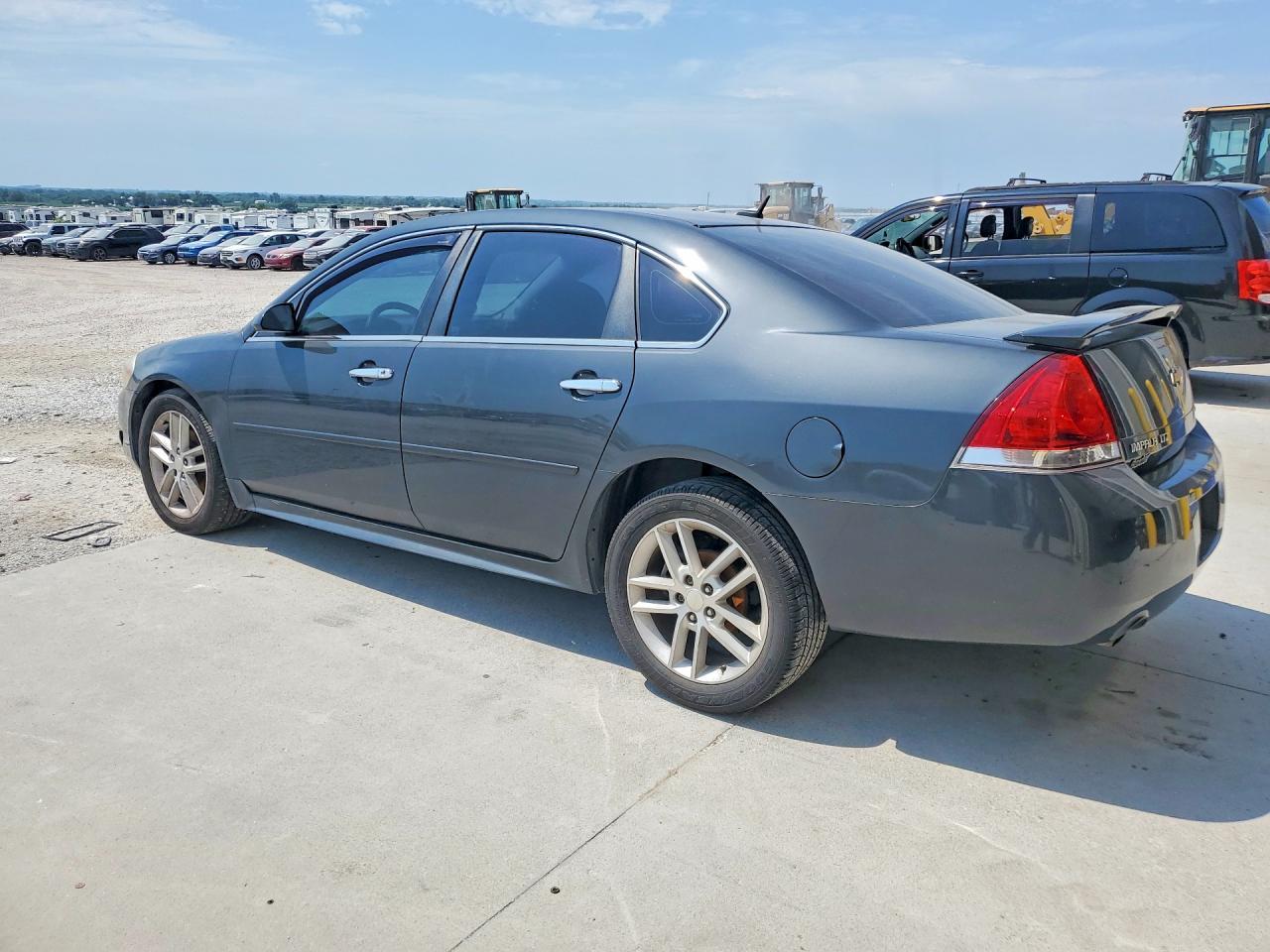 2016 Chevrolet Impala Limited Ltz - zdjęcie 2
