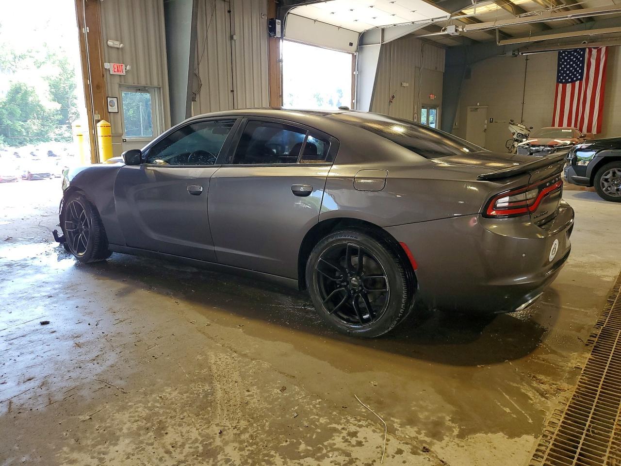 Dodge Charger - zdjęcie 2