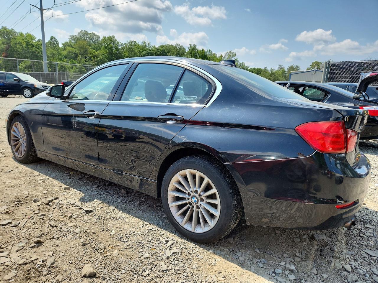 2014 BMW Seria 3 328i - zdjęcie 2