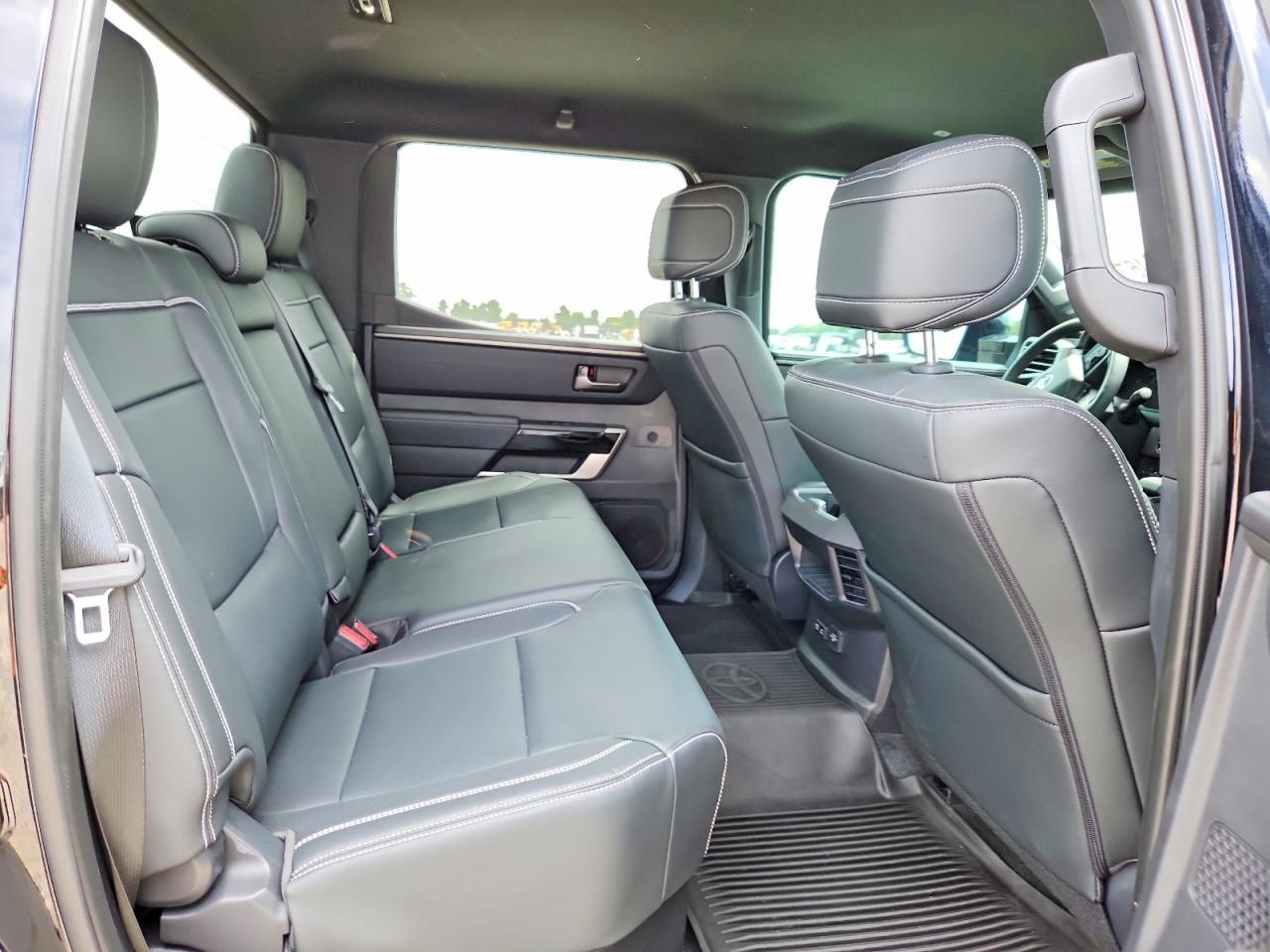2026 Toyota Tundra Crewmax Limited - zdjęcie 10