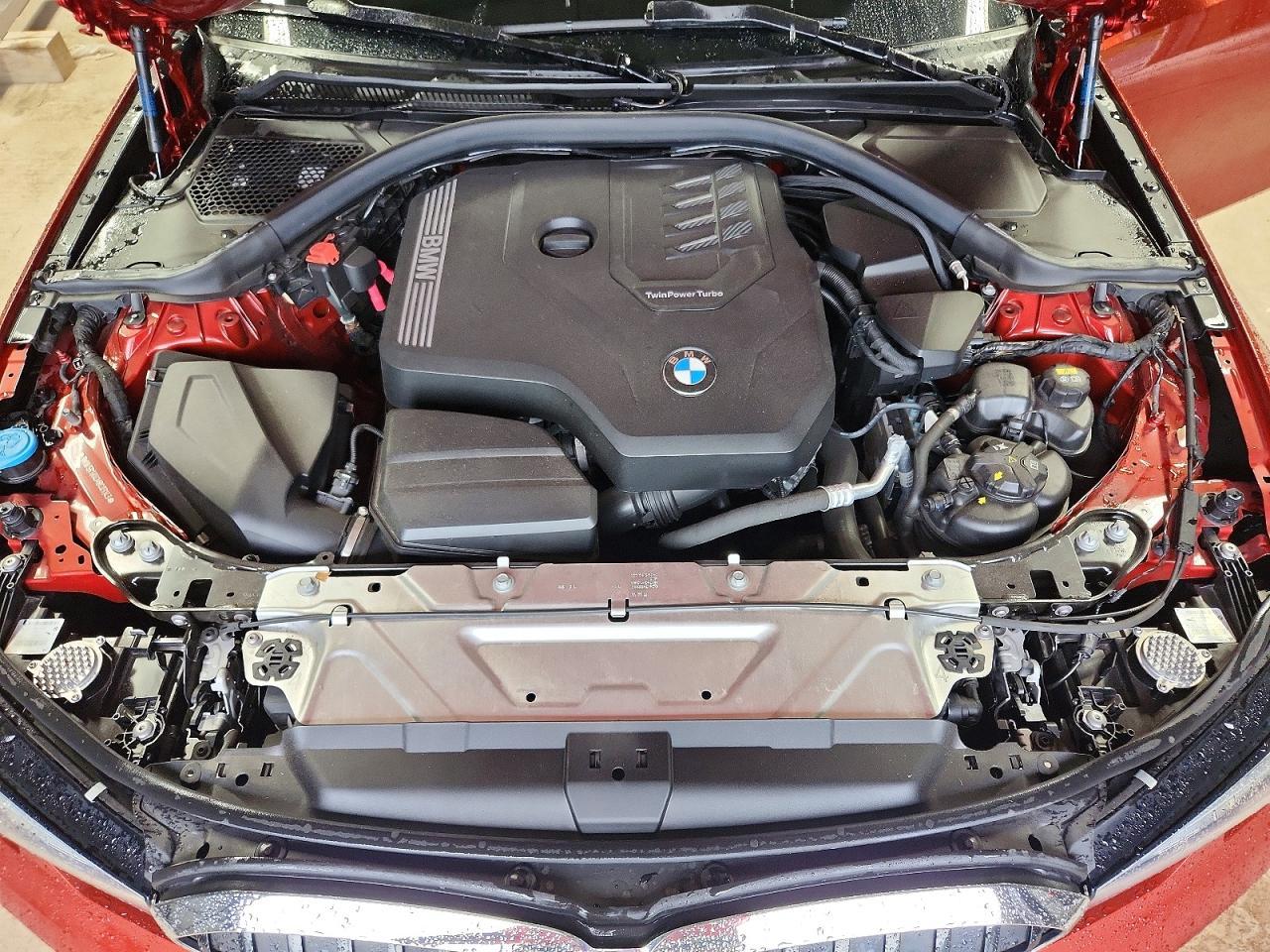 2021 BMW 330I - zdjęcie 11