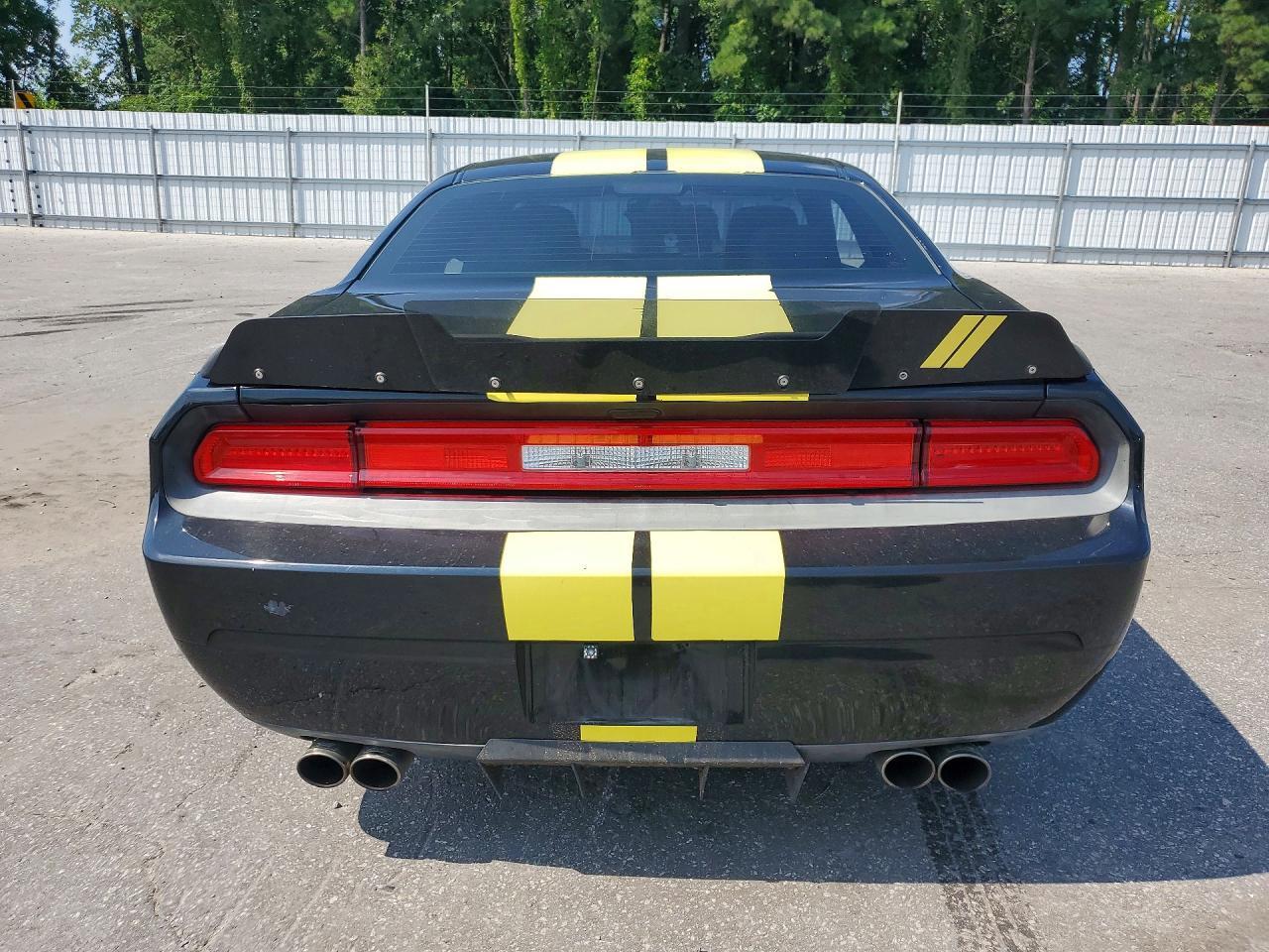 2014 Dodge Challenger Sxt - zdjęcie 6