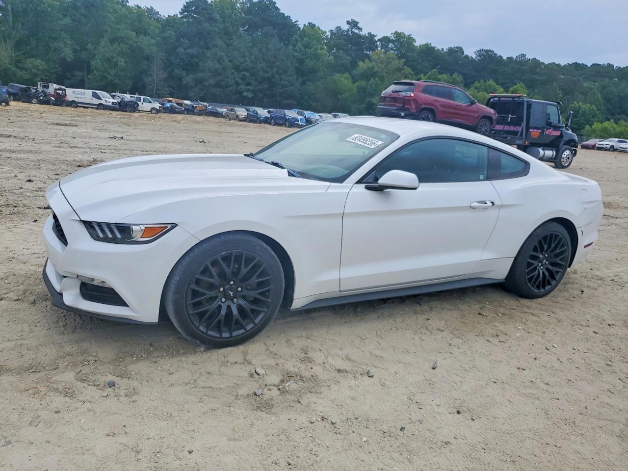 2017 Ford Mustang - zdjęcie główne