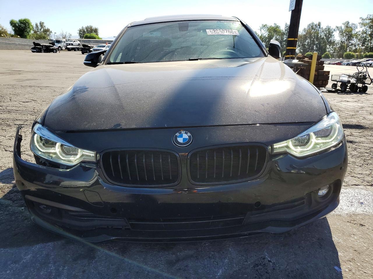BMW Seria 3 - zdjęcie 5
