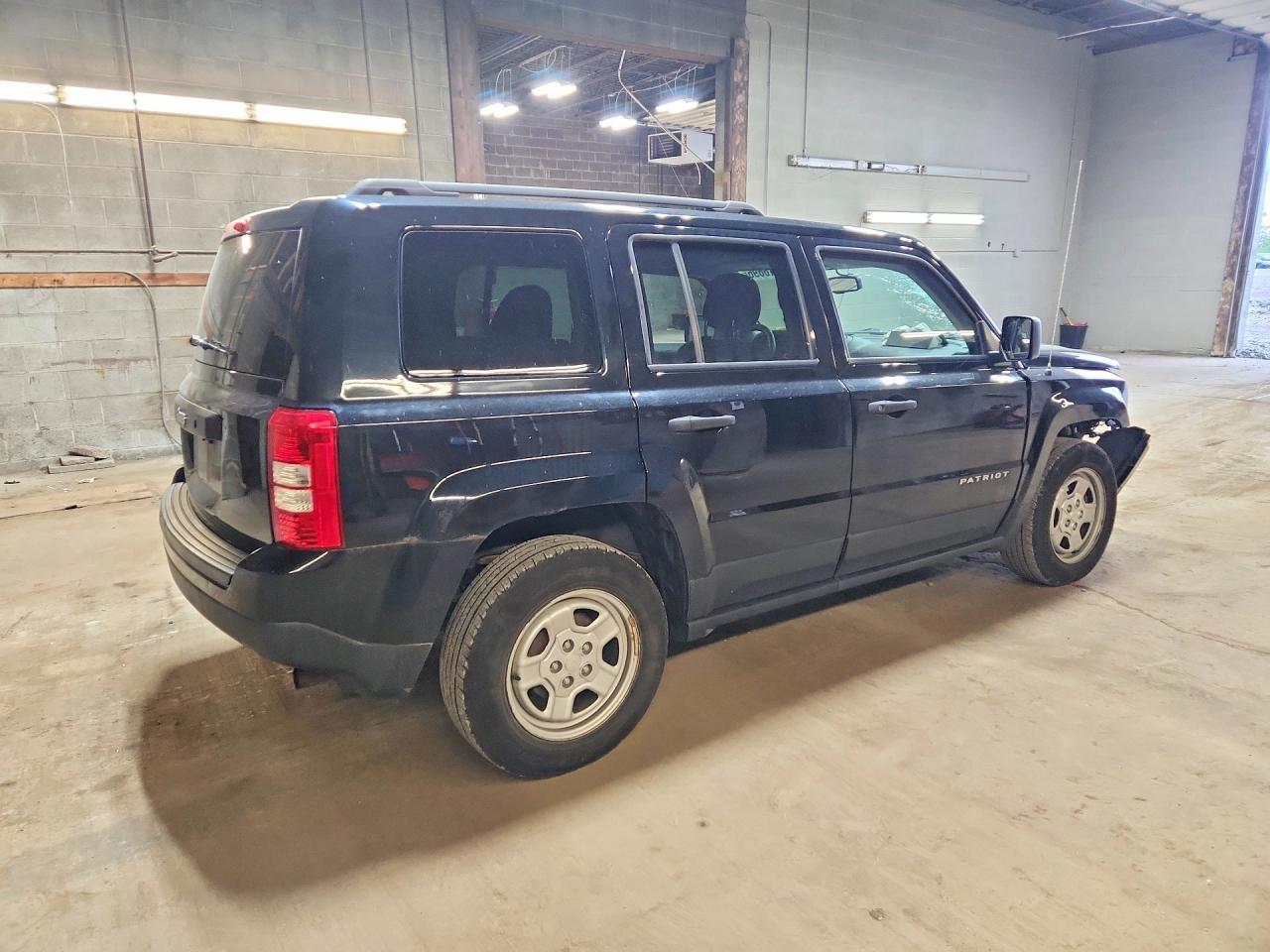 2016 Jeep Patriot Sport - zdjęcie 3