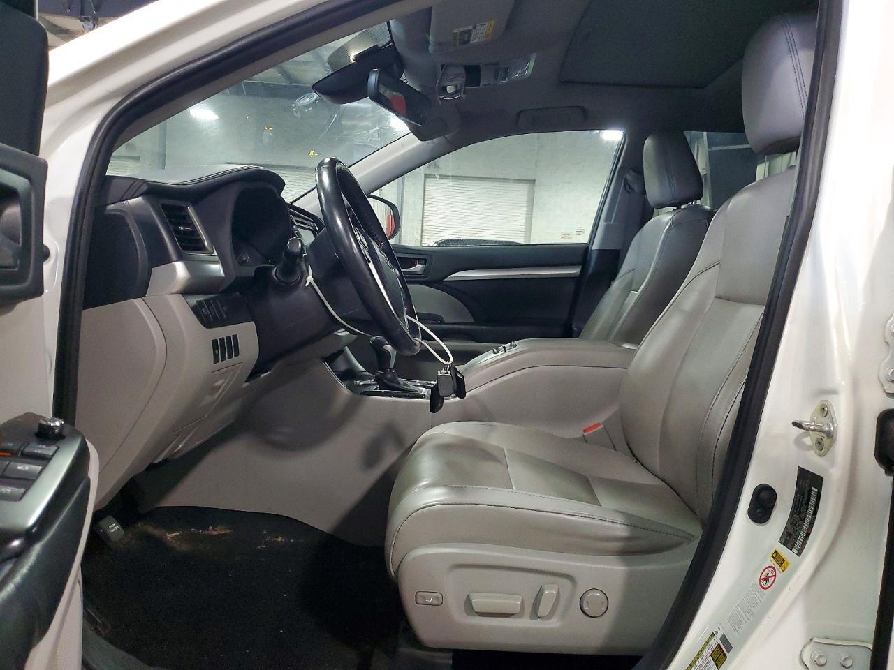 2019 Toyota Highlander Xle - zdjęcie 7