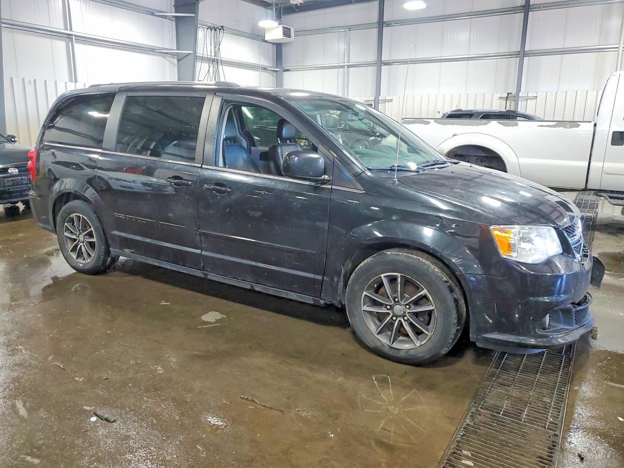 2017 Dodge Grand Caravan Sxt - zdjęcie 4