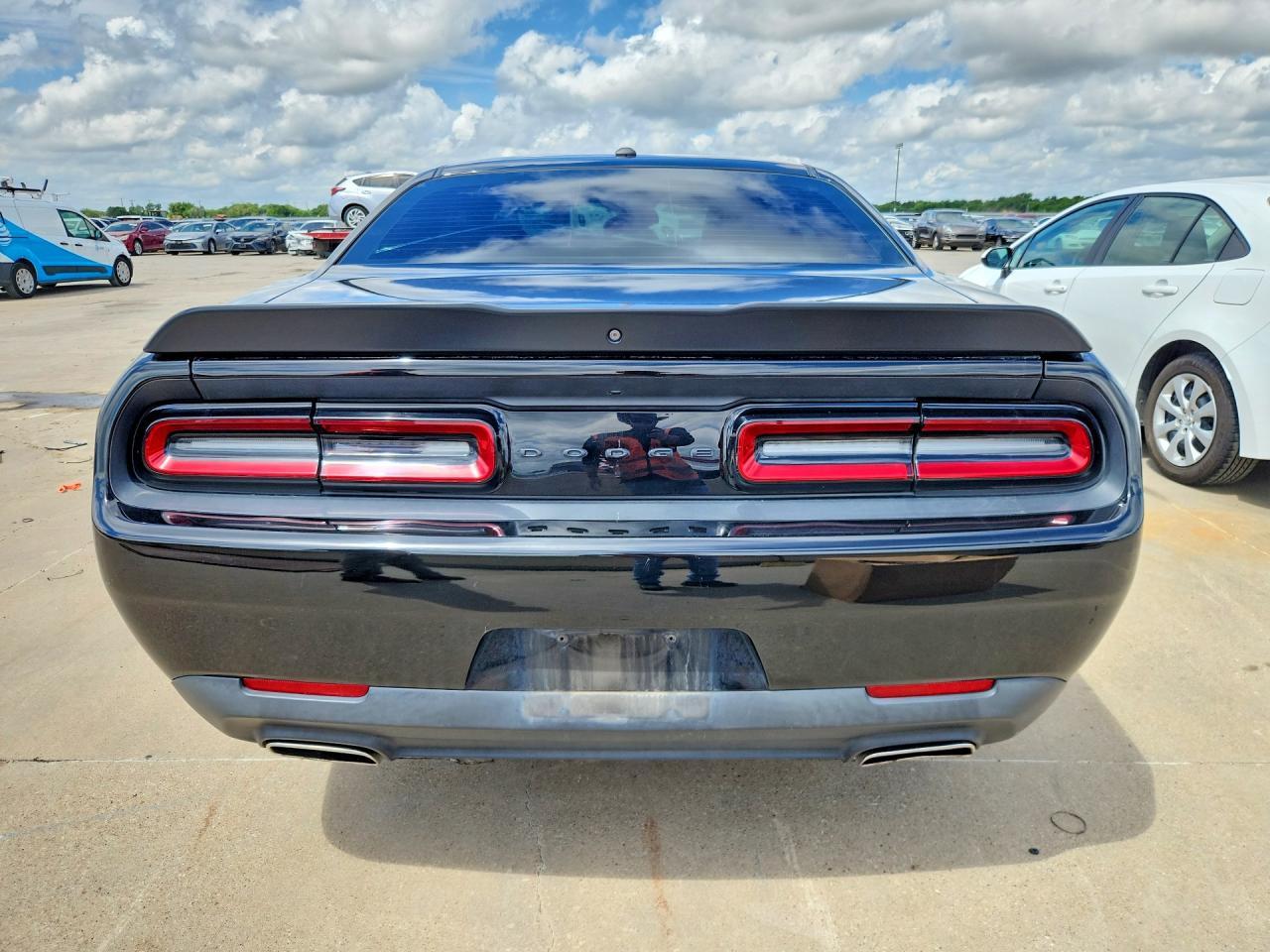 2021 Dodge Challenger Sxt - zdjęcie 6