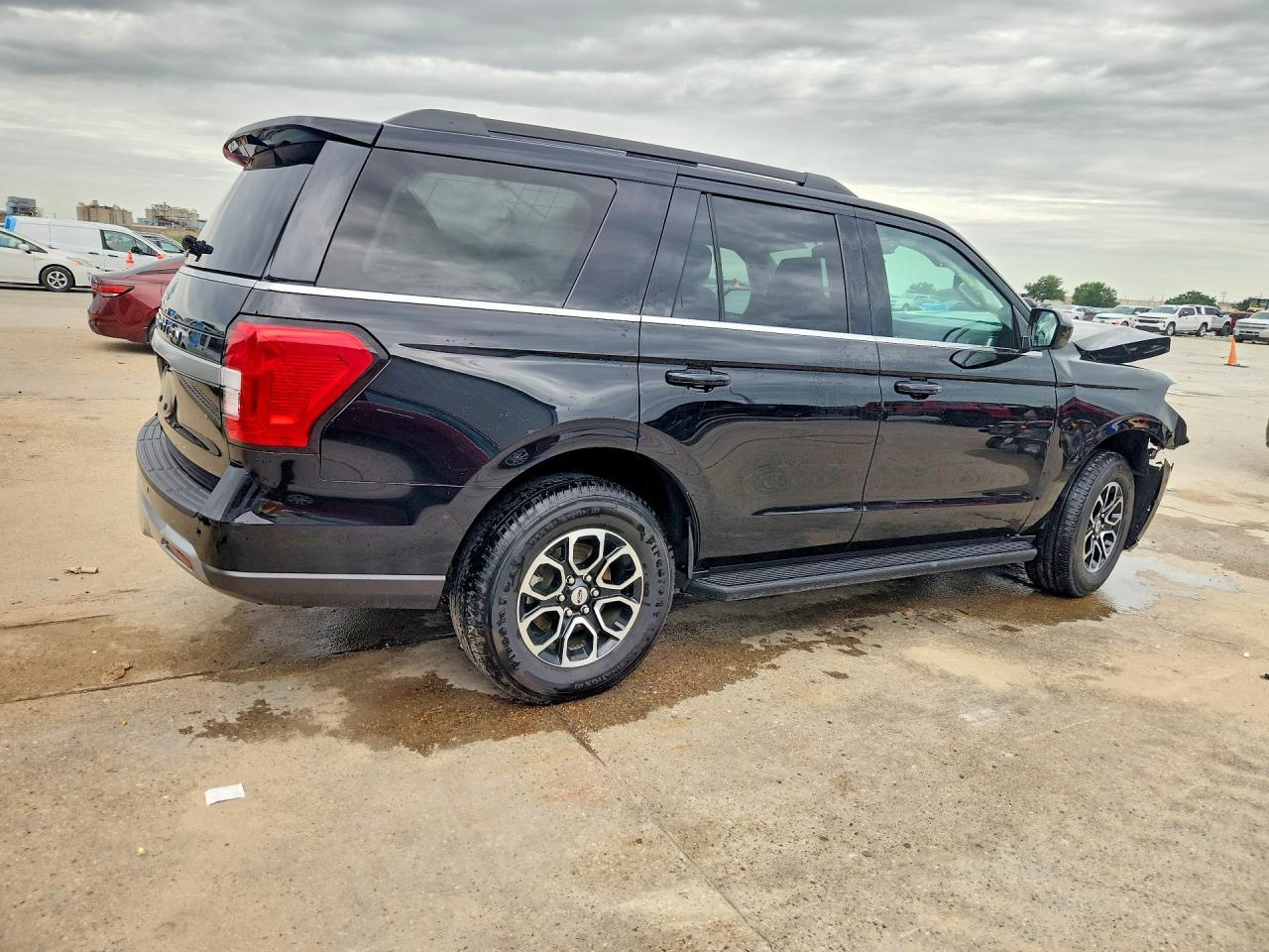 2024 Ford Expedition Xlt - zdjęcie 5