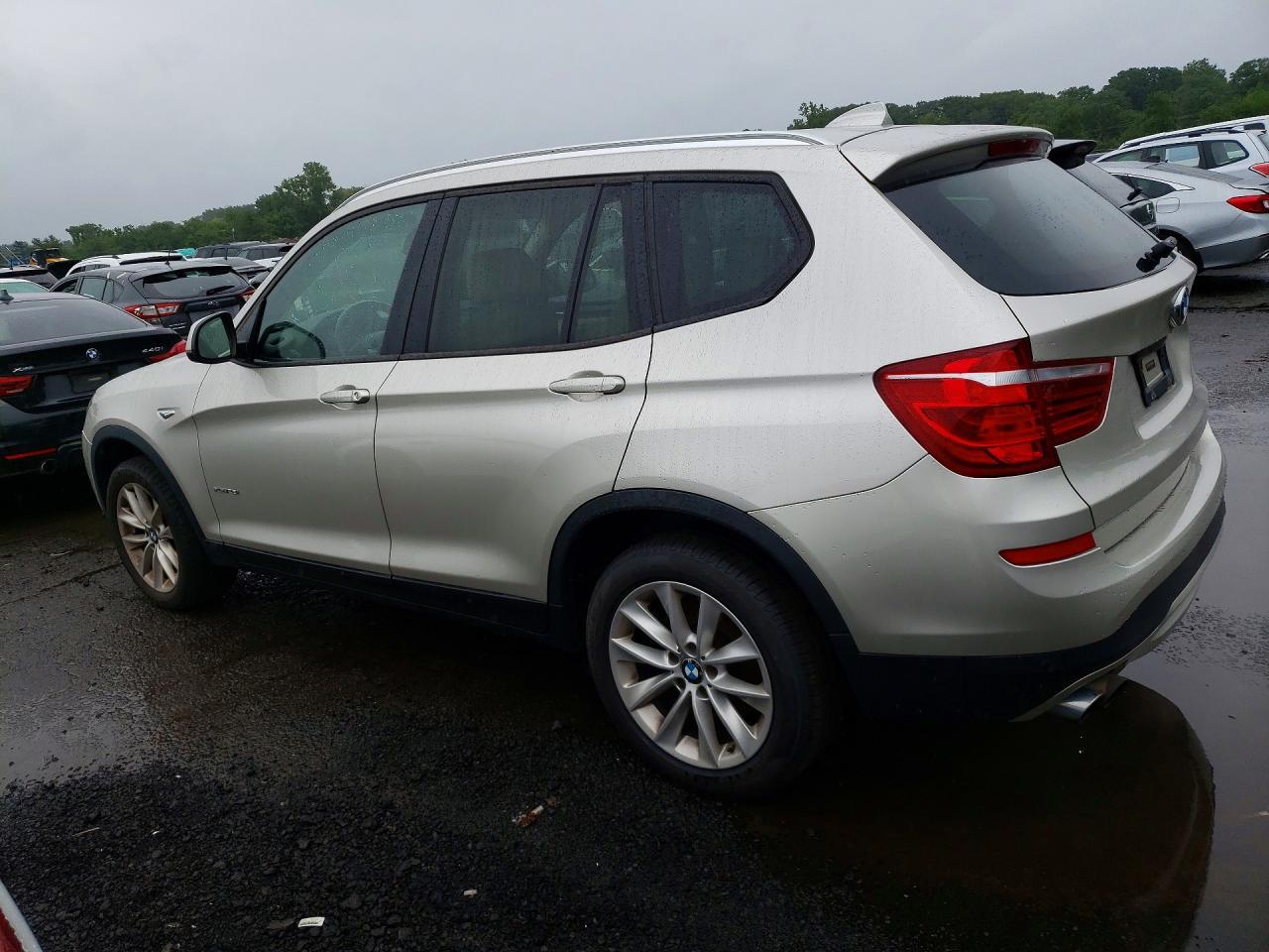 2015 BMW X3 xDrive28I - zdjęcie 2