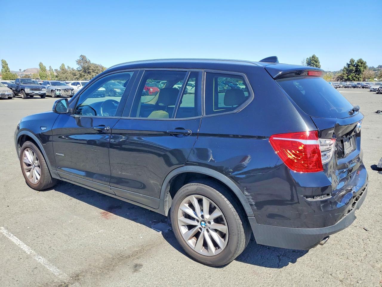 2016 BMW X3 xDrive28I - zdjęcie 2