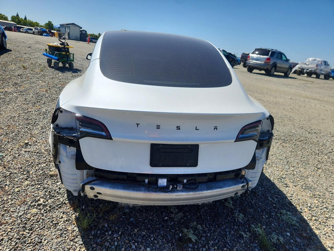2022 Tesla Model 3 - zdjęcie 6