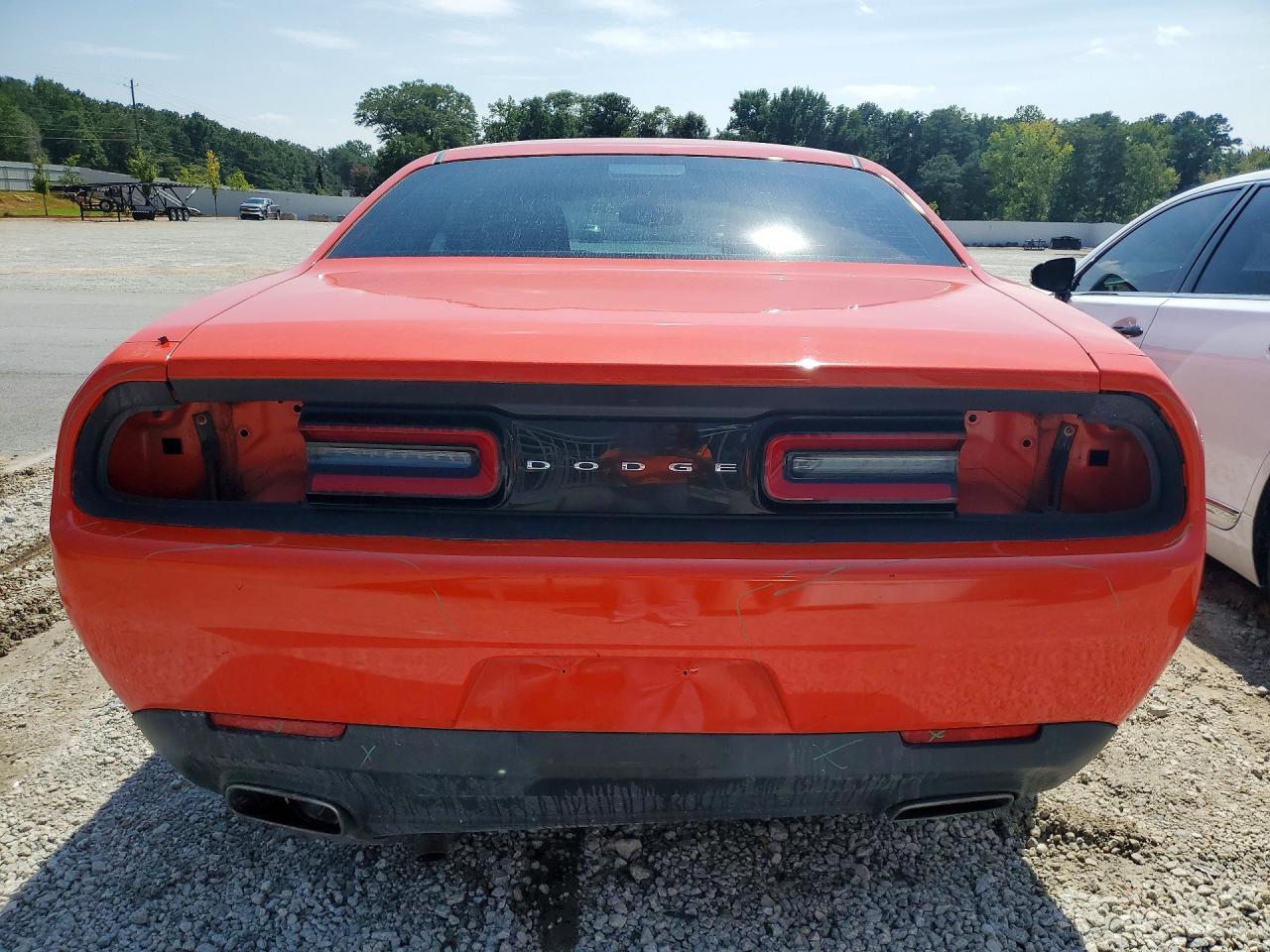 2016 Dodge Challenger Sxt - zdjęcie 6